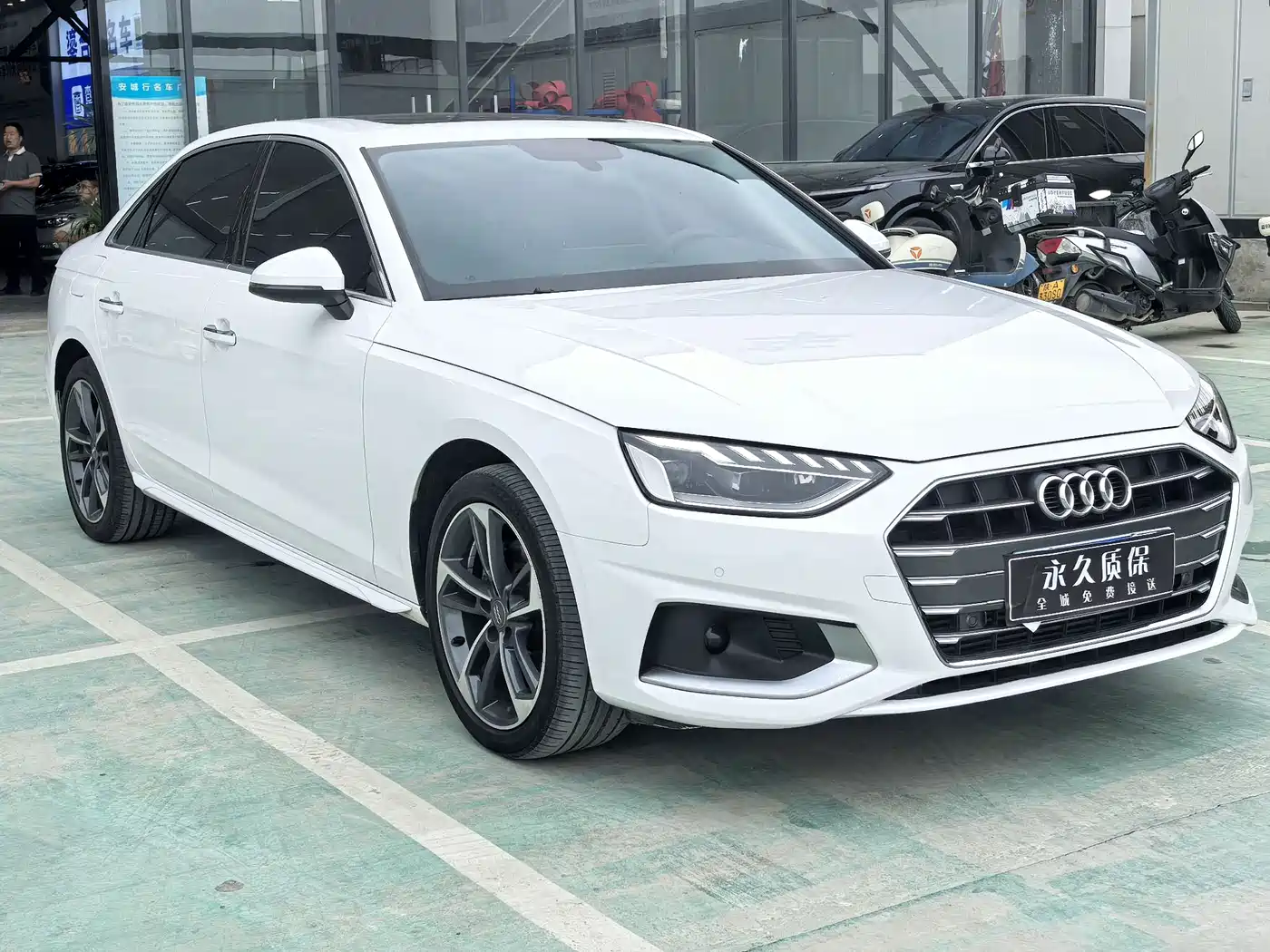 Audi A4L 2021 40 TFSI Premium Life Edition фото 3