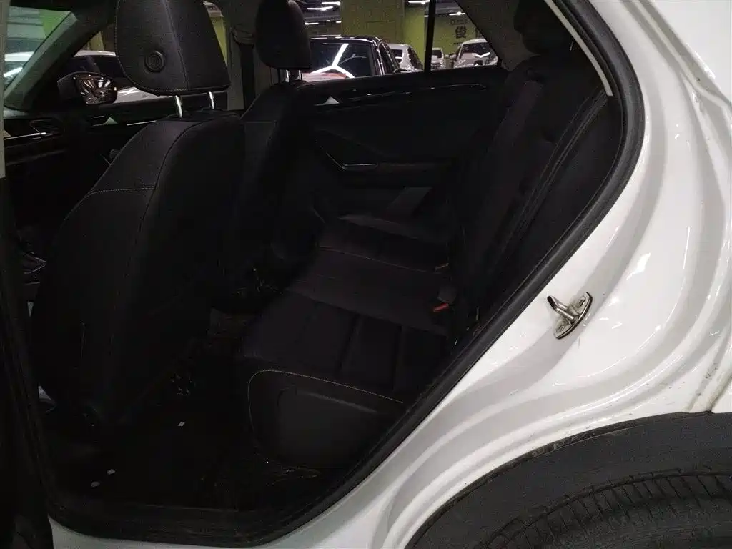 Volkswagen T-ROC 2020 280TSI DSG 2WD Comfort фото 13