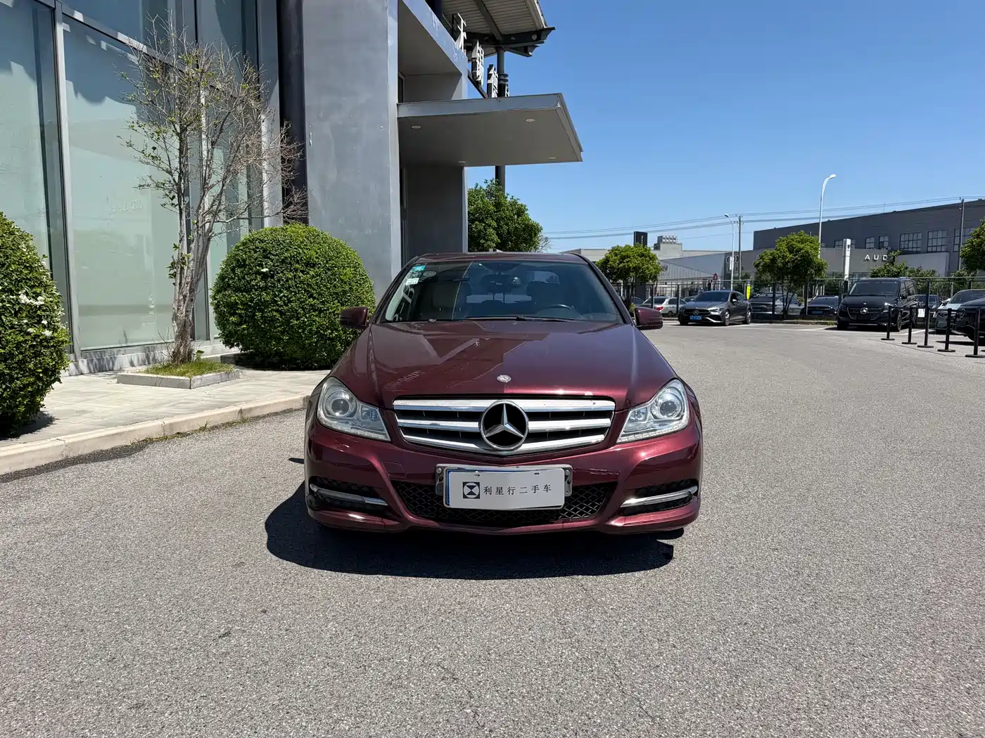 Mercedes-Benz C-Class 2013 Model C 180 CGI Classic фото 2