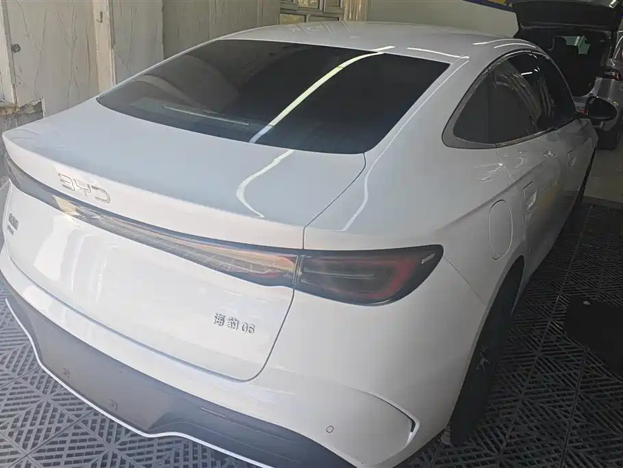 BYD Seal 06 New Energy 2024 DM-i 80KM Prestige фото 3