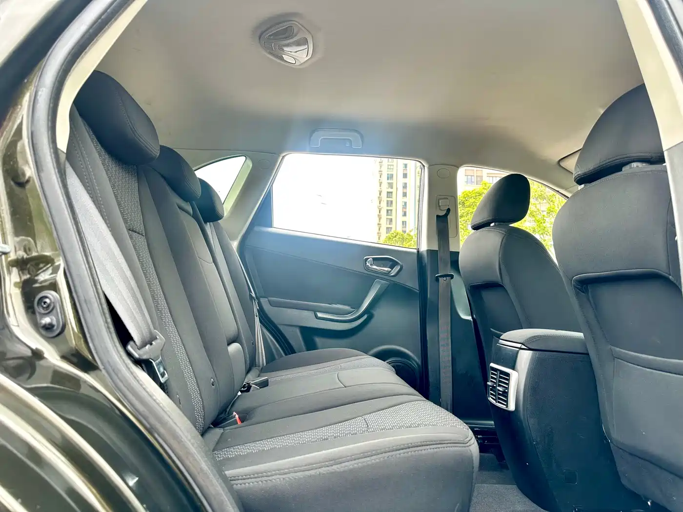 GAC Trumpchi Trumpchi GS5 2014 2.0L Manual 2WD Anniversary Value Edition фото 25