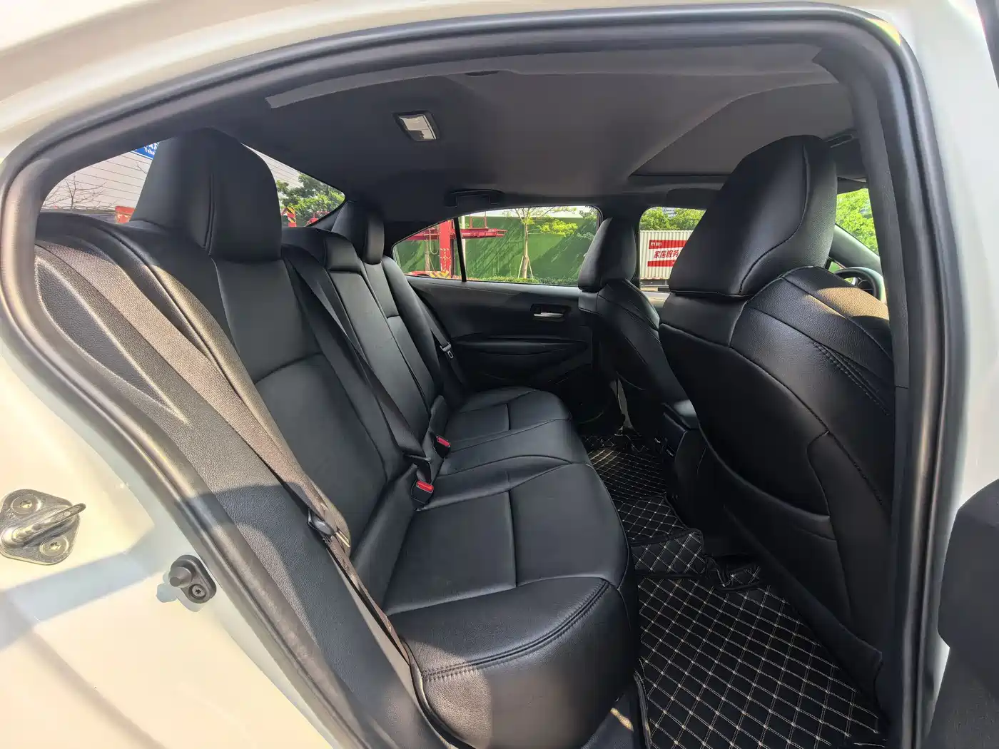 Toyota Levin 2021 185T CVT Progressive Edition фото 10