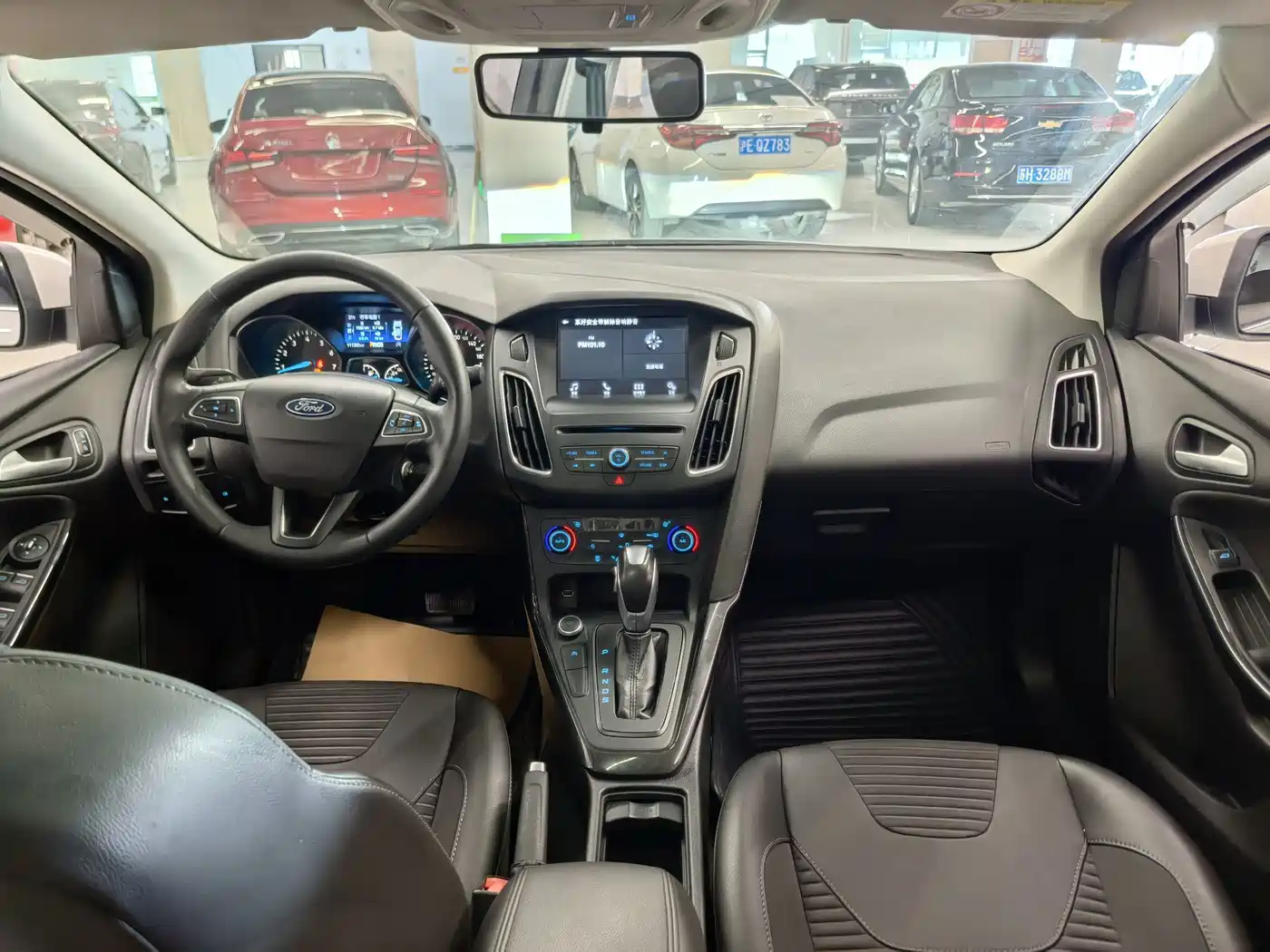 Фото 9 - Ford Focus