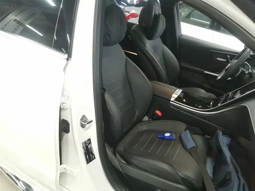 Mercedes-Benz C-Class 2023 Facelift C 260 L Sport Edition фото 25