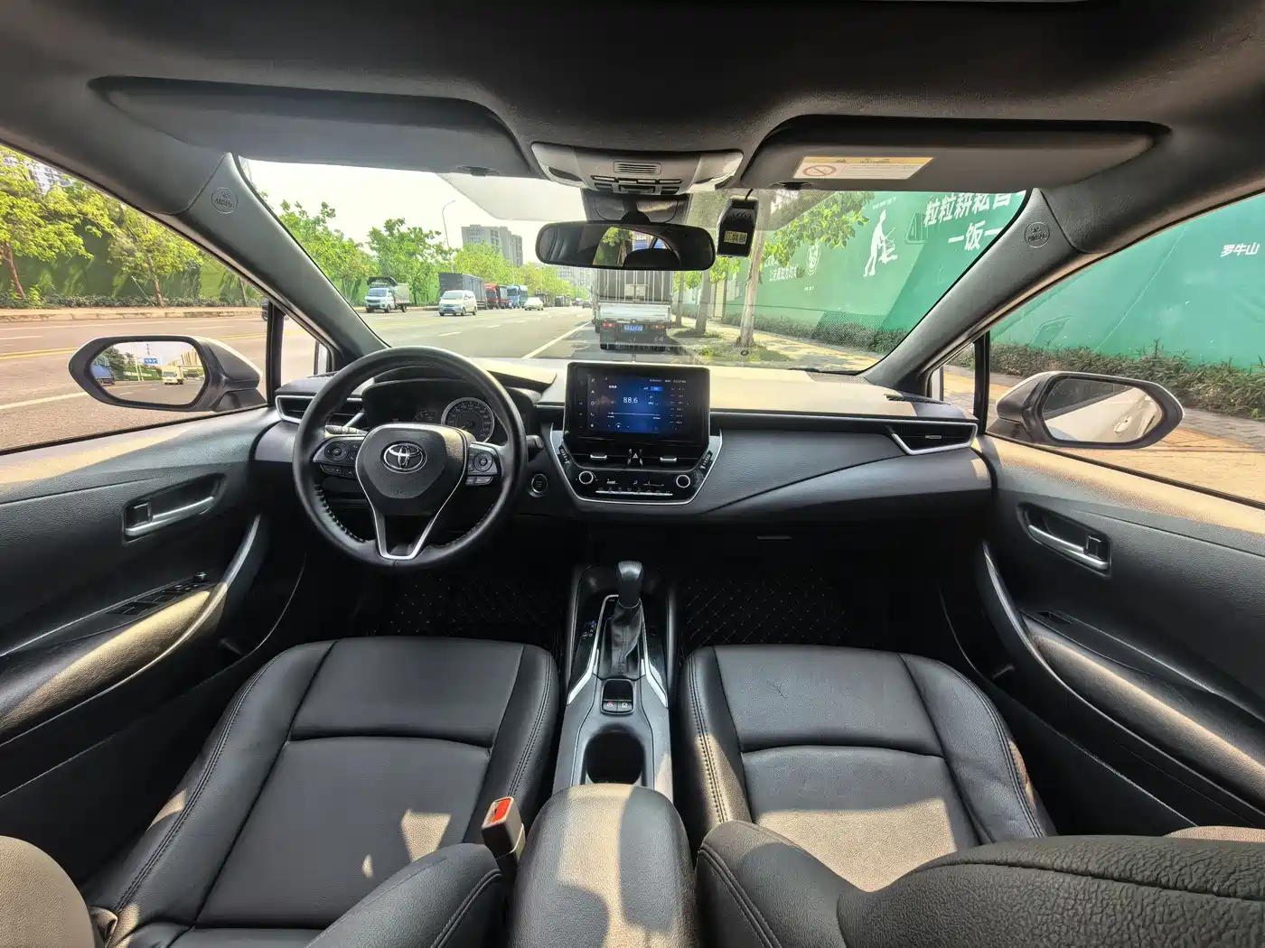 Toyota Levin 2021 185T CVT Progressive Edition фото 12