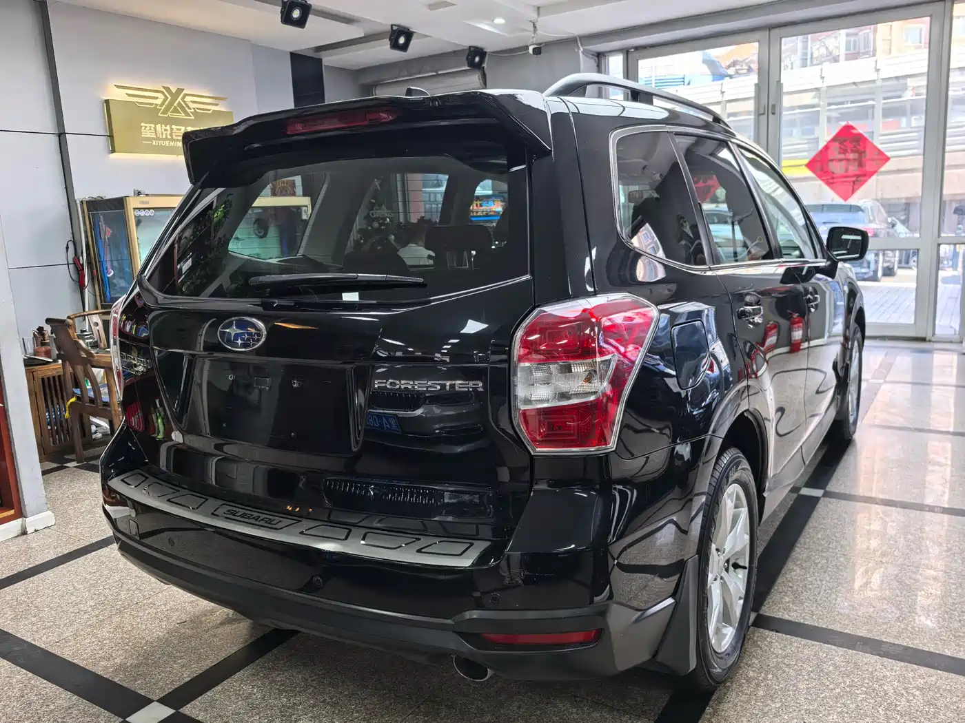 Subaru Forester 2014 2.5i Automatic Elite Edition фото 4