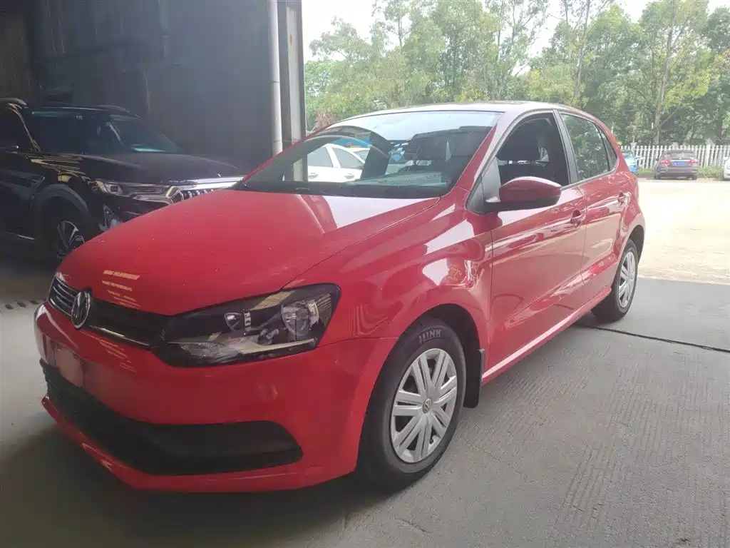 Volkswagen Polo 2018 1.5L Auto Safe Drive фото 2