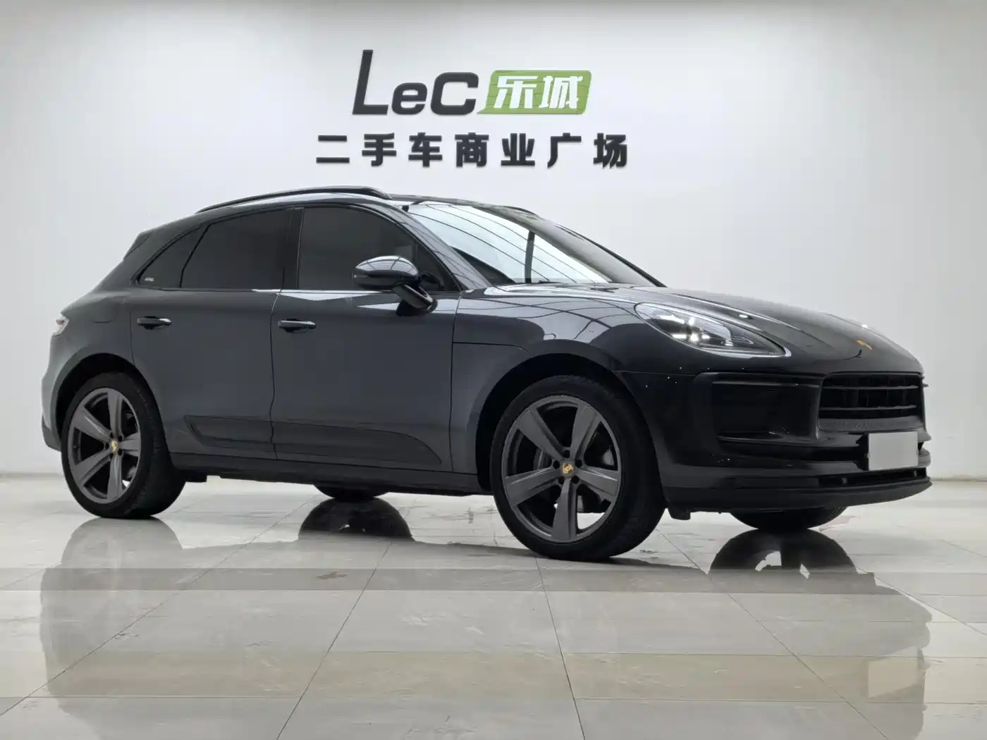 Porsche Macan 2023 Macan 2.0T фото 3
