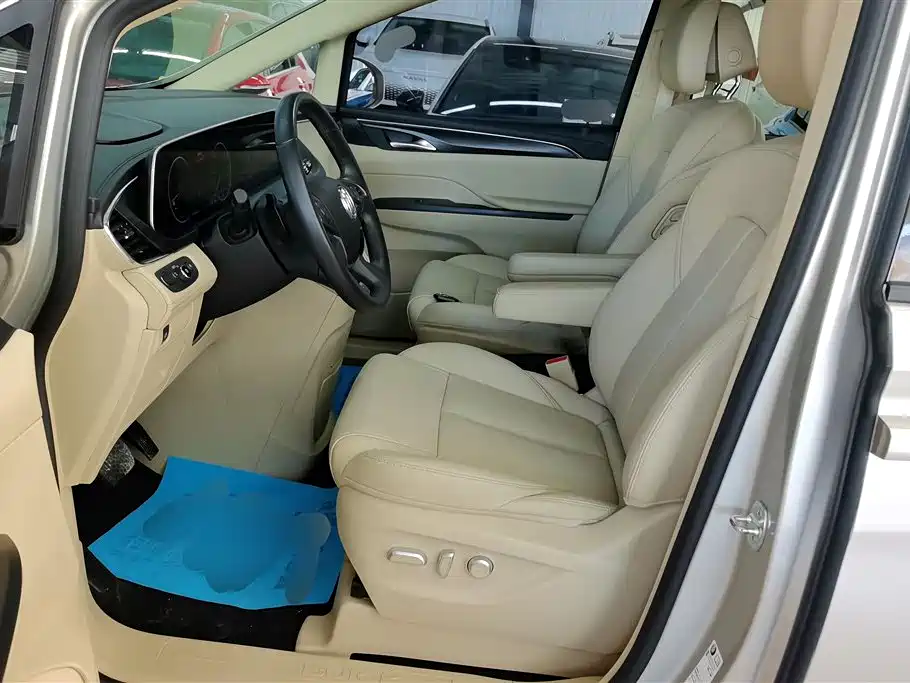 Buick GL8 2023 ES Landmaster Exclusive фото 9