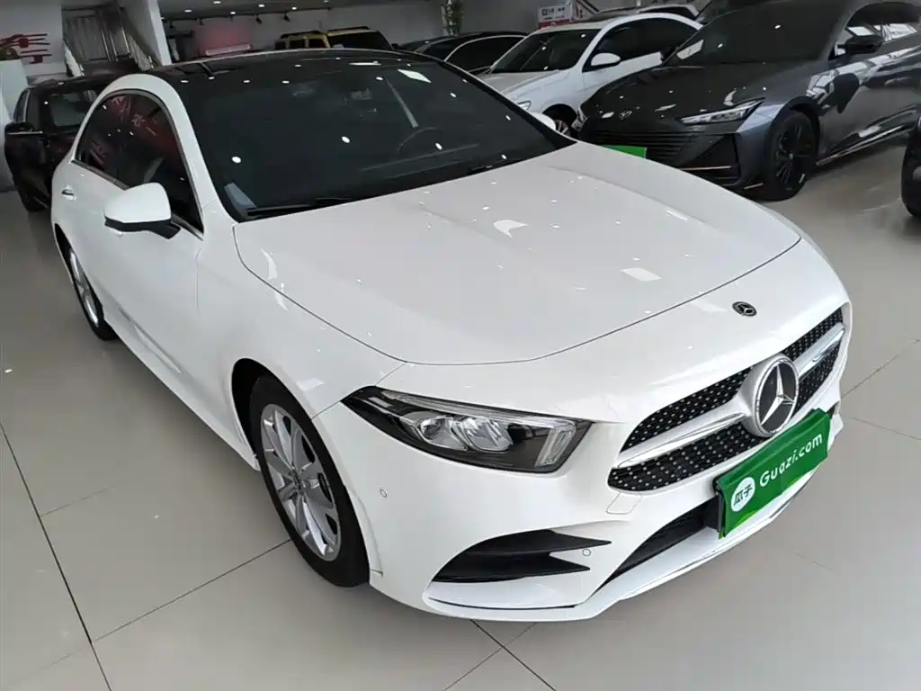 Mercedes-Benz A-Class 2020 Facelift A 200 L Sport Sedan Fashion фото 4