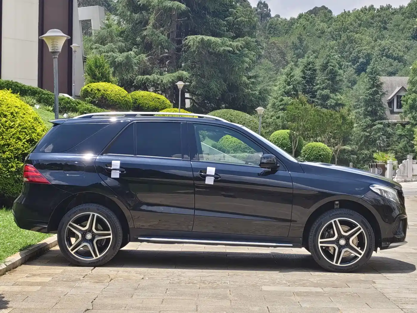 Mercedes-Benz GLE 2016 GLE 450 AMG 4MATIC фото 35