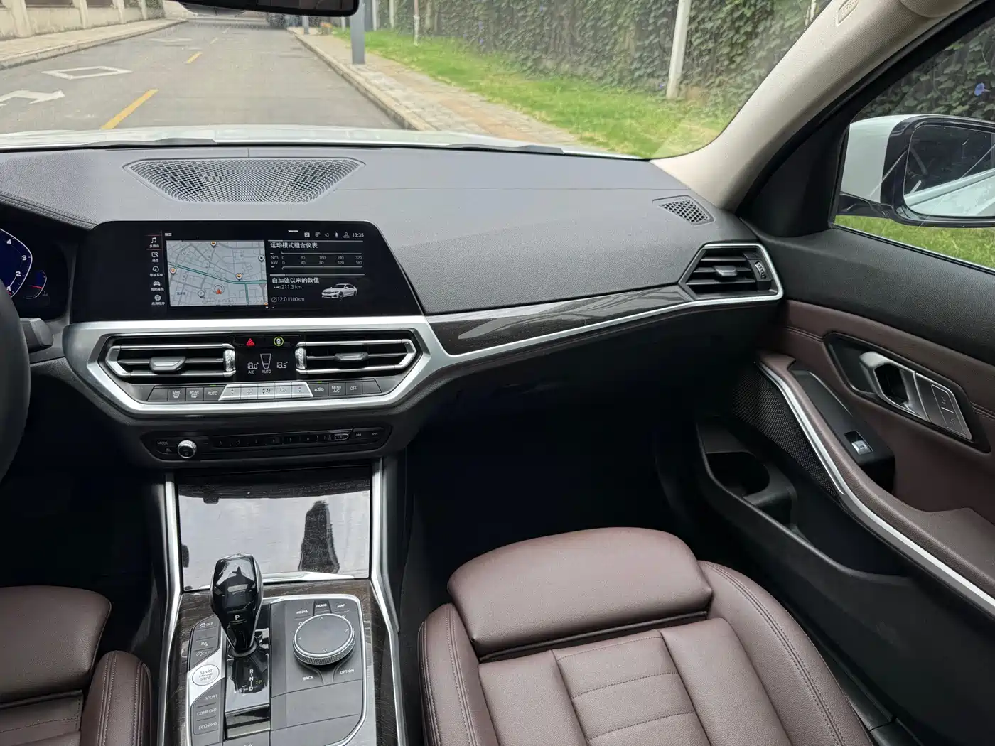 BMW 3 Series 2020 325Li M Sport Package фото 17