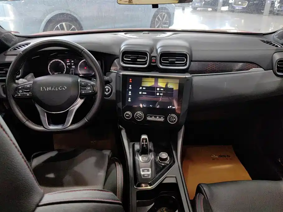 Lynk & Co 03 2018 1.5TD DCT Sport (China V) фото 12