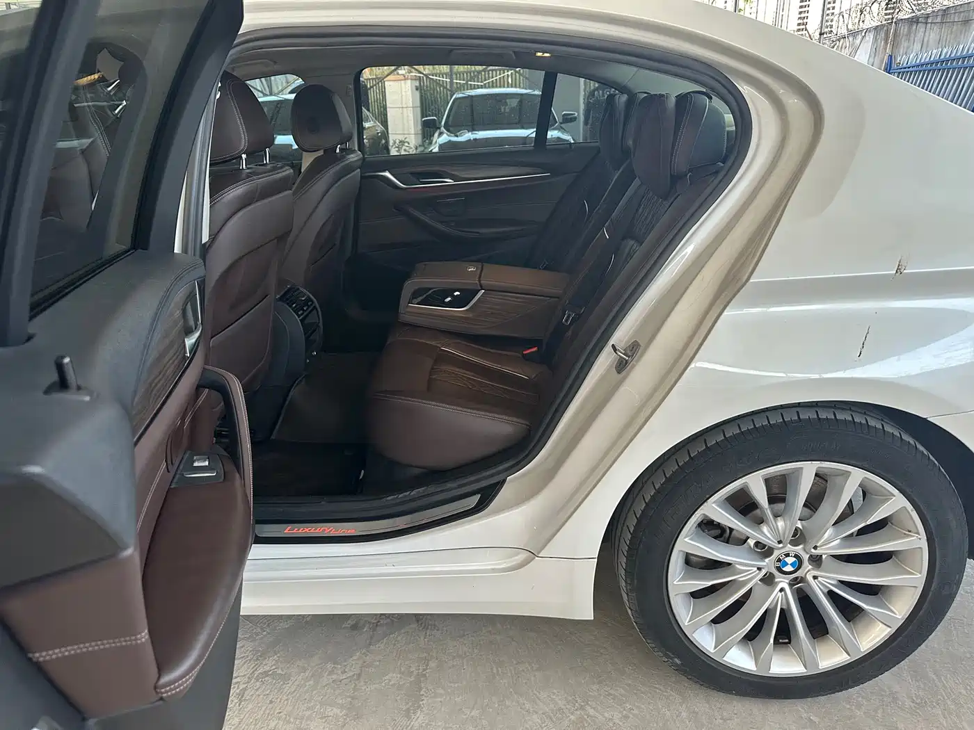 BMW 5 Series 2018 Facelift 530Li Leading Luxury Package фото 14