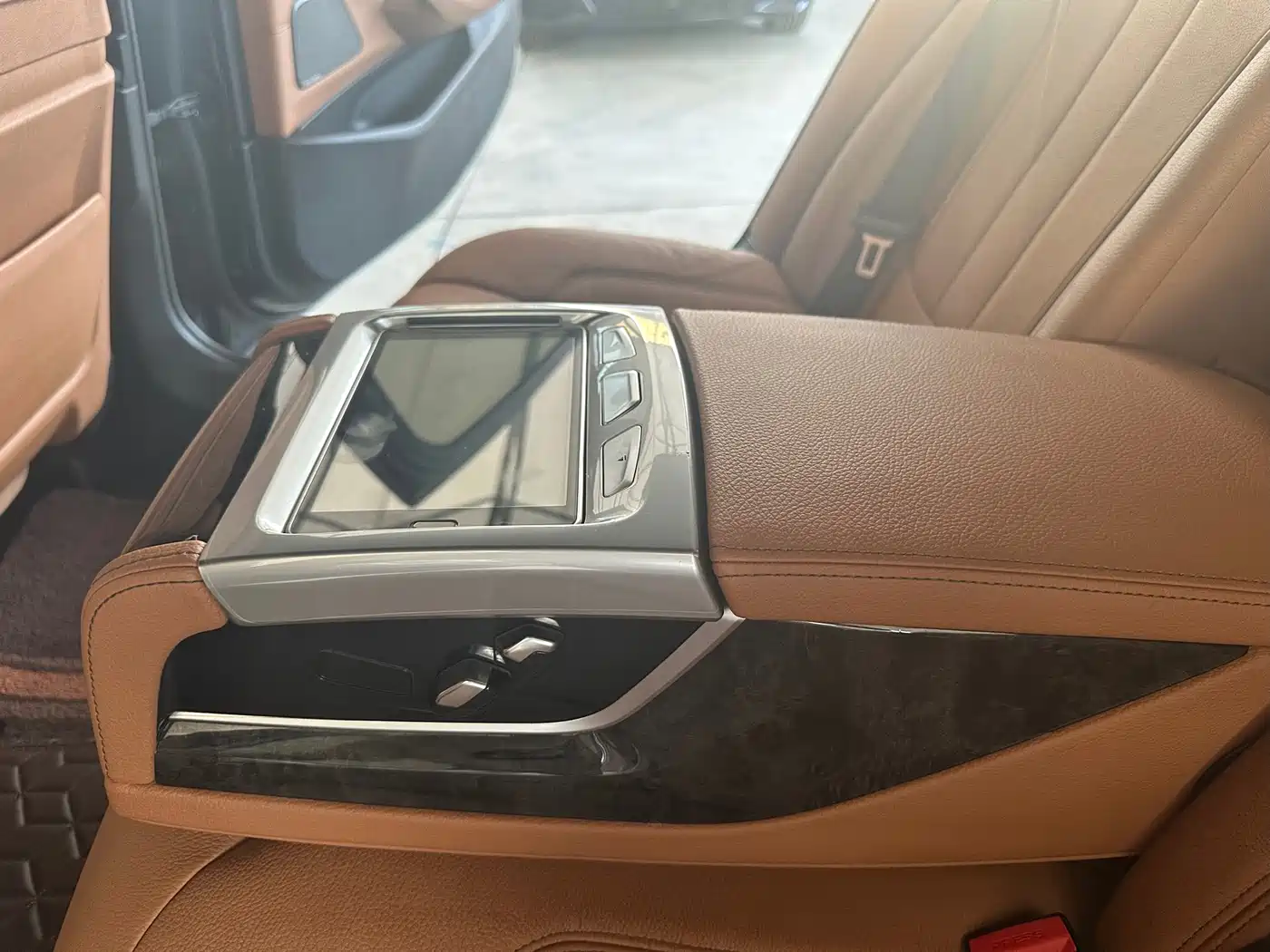 BMW 5 Series 2019 530Li Premium M Sport Package фото 20
