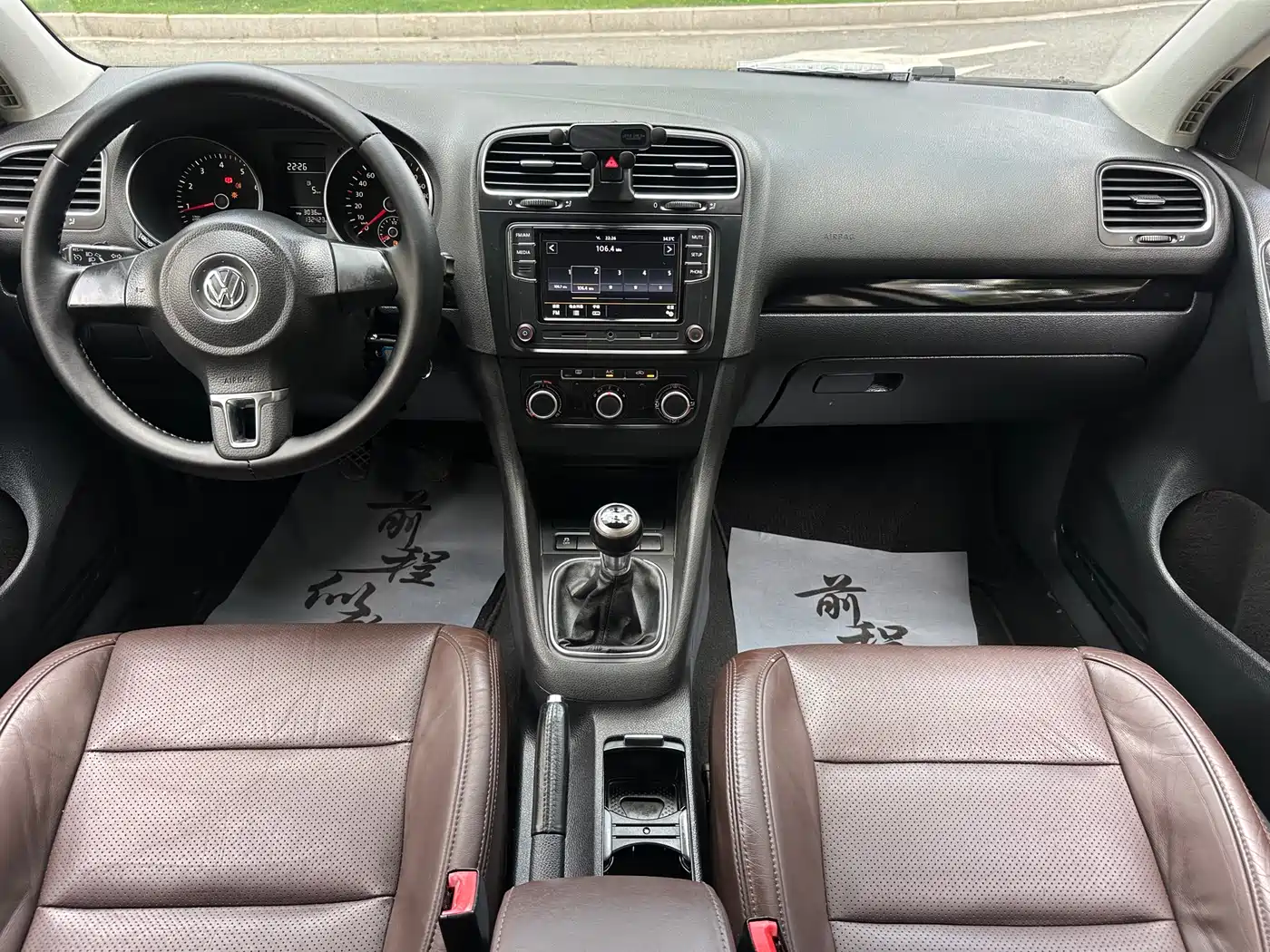 Volkswagen Golf 2012 1.4TSI Manual Comfort Type фото 8