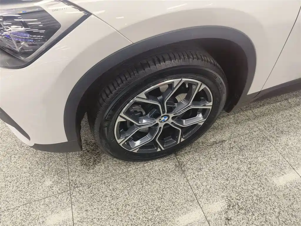 BMW X1 2020 sDrive25Li Leading Model фото 24