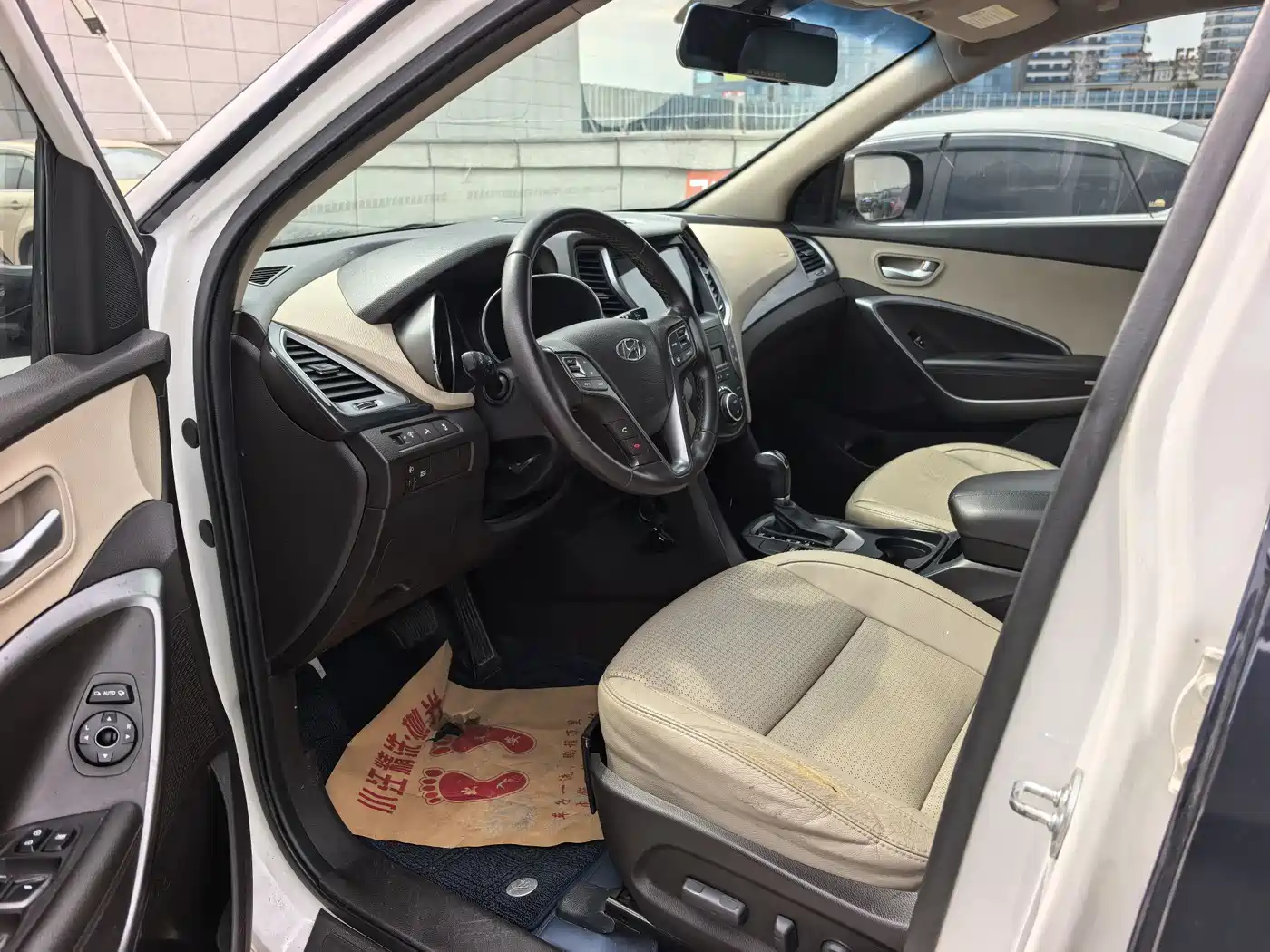Hyundai Santa Fe 2013 Model 2.4L Automatic 2WD Smart фото 7