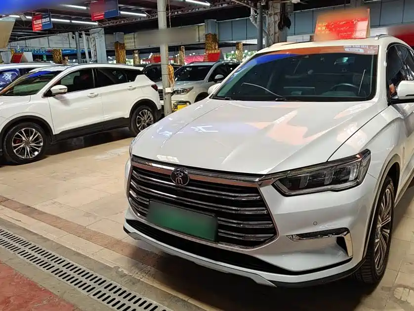 BYD Song Pro New Energy 2019 DM 1.5T 4WD Performance Flagship фото 3