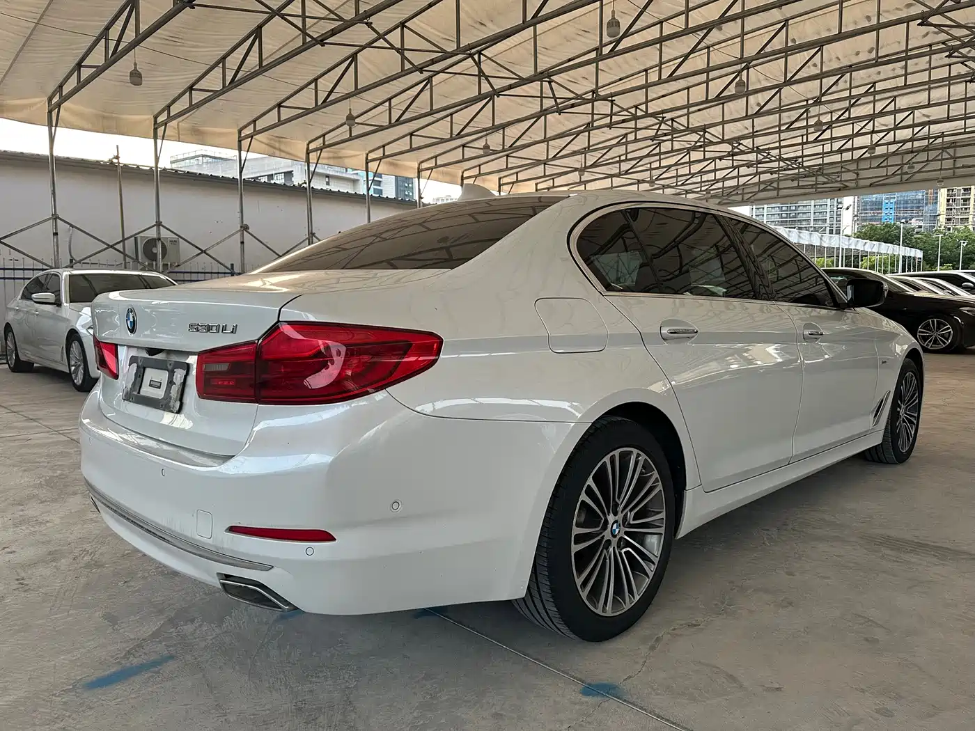 BMW 5 Series 2018 530Li Exclusive Luxury Package фото 5