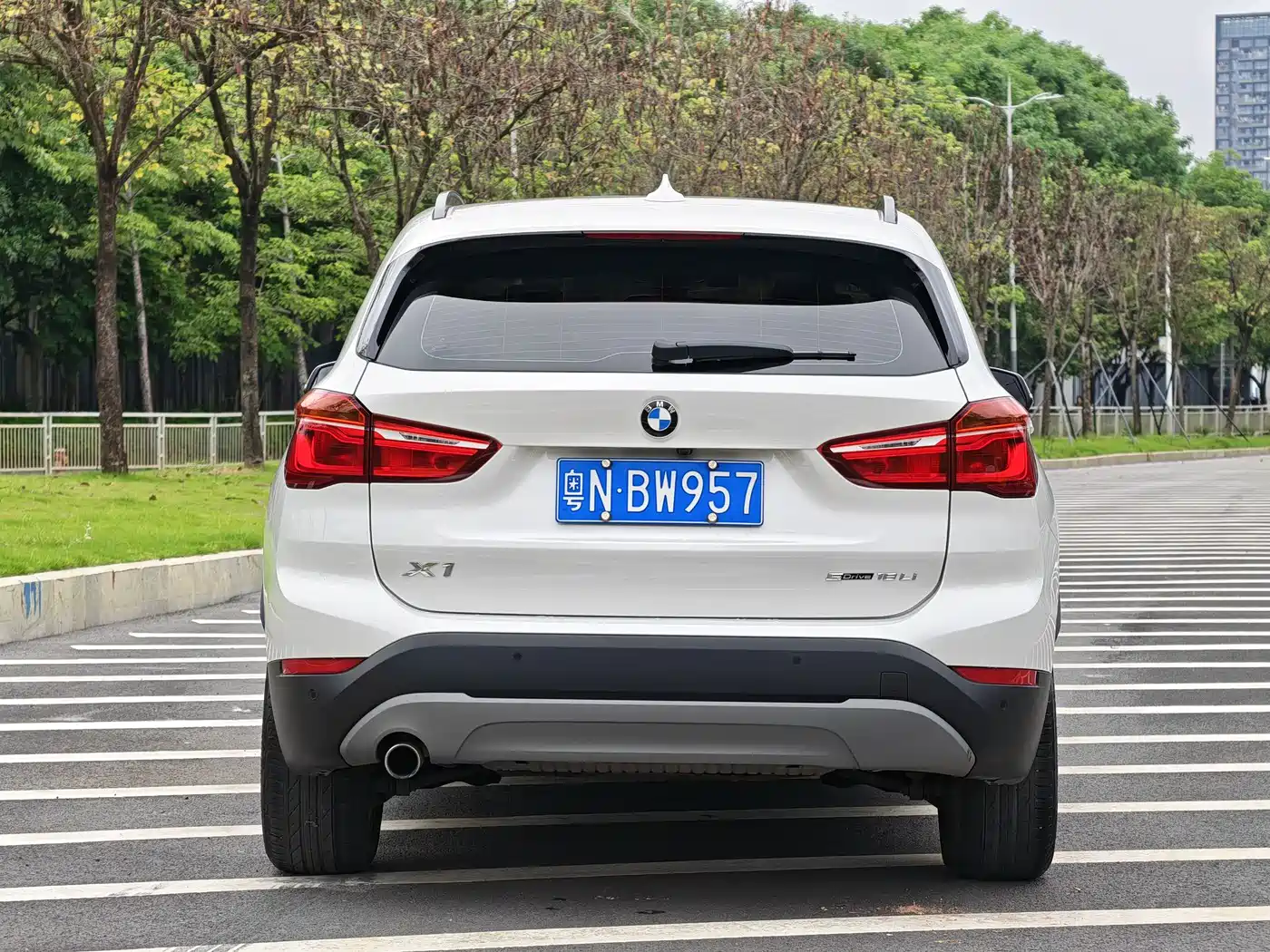 BMW X1 2019 sDrive18Li Fashion Model фото 5