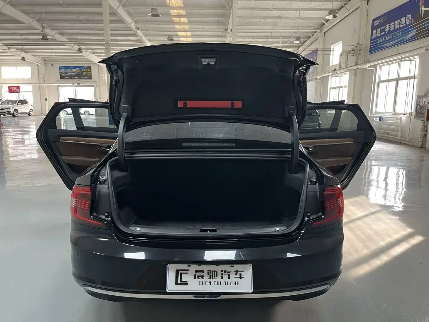 Volvo S90 2025 2025 B5 Zhiyi Luxury Edition