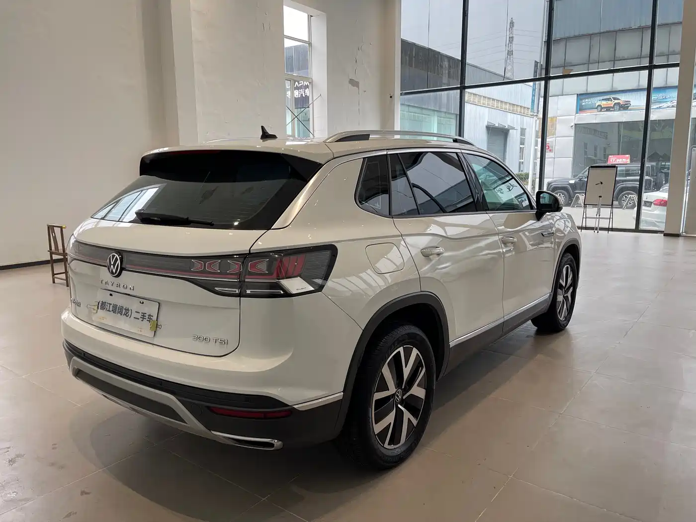 Volkswagen Tayron 2023 300TSI 2WD Luxury Plus Advanced Edition фото 9