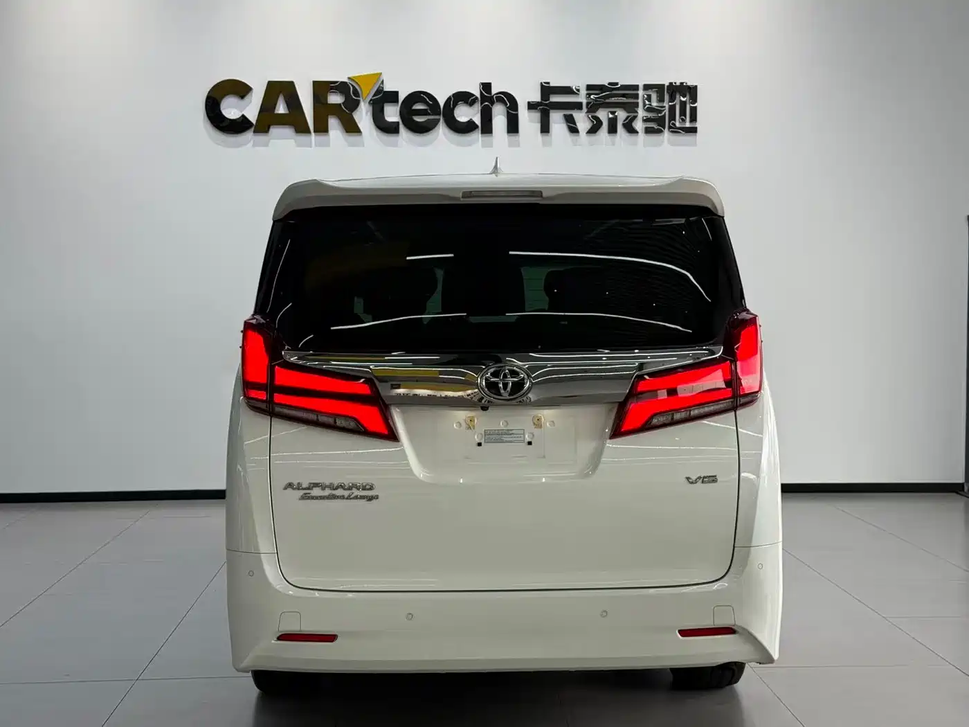 Toyota Alphard 2018 Facelift 3.5L Premium Edition фото 13