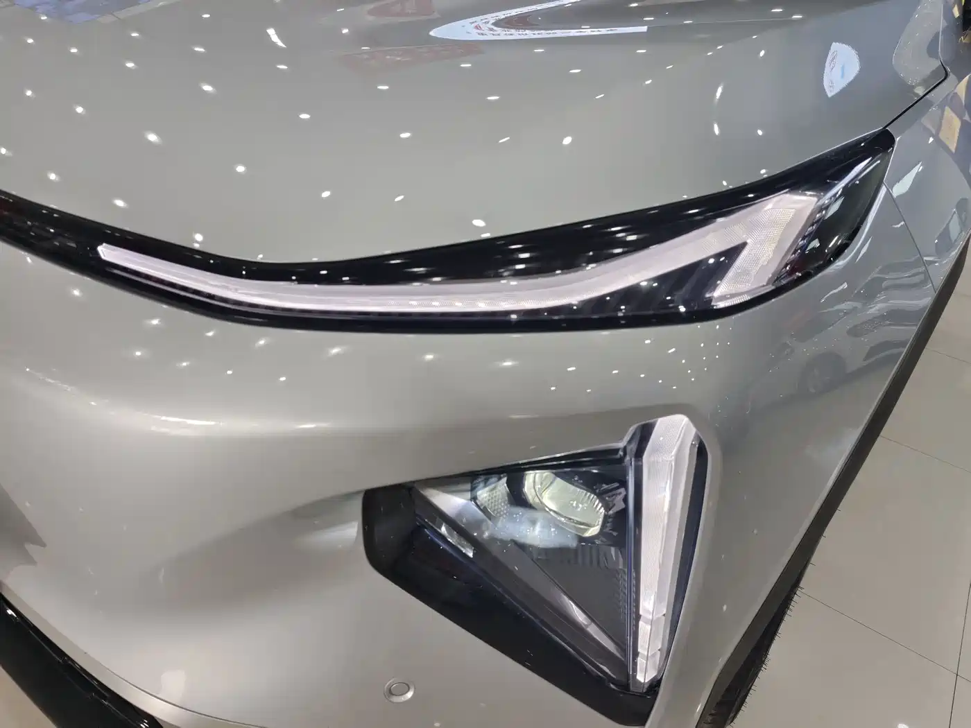 Geely Galaxy Galaxy L7 2025 Model EM-i 115km Long Range Edition фото 12