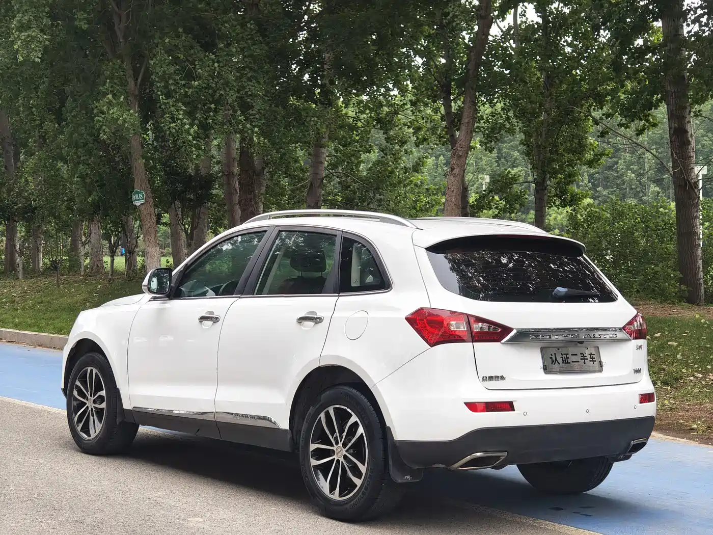 Zotye T600 2016 2016 2.0T DCT Premium