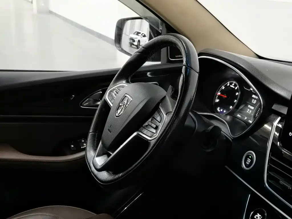 Фото 22 - Baojun 560