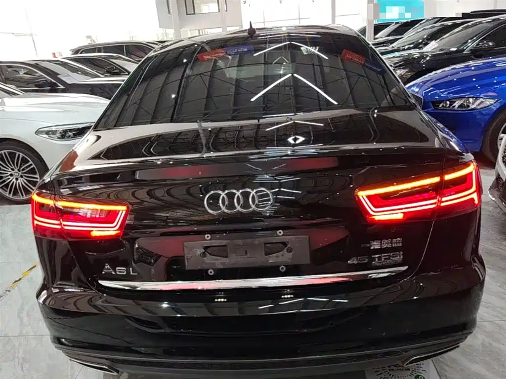 Audi A6L 2018 30th Anniversary 45 TFSI quattro Sport фото 6