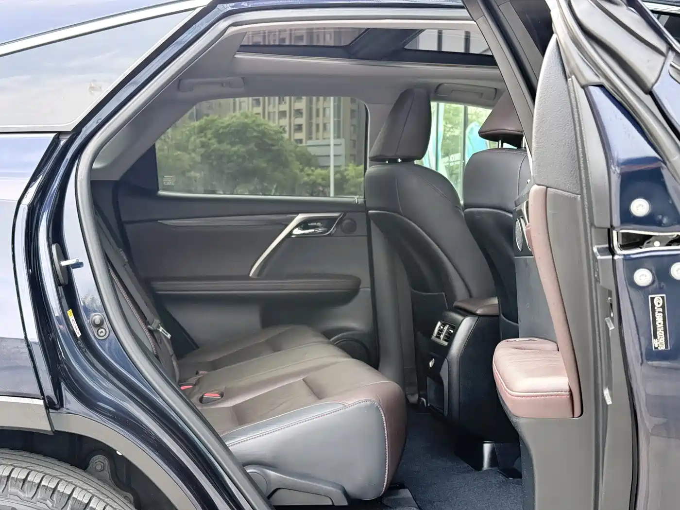 Lexus RX 2016 300 4WD Elegance Edition (China V) фото 8