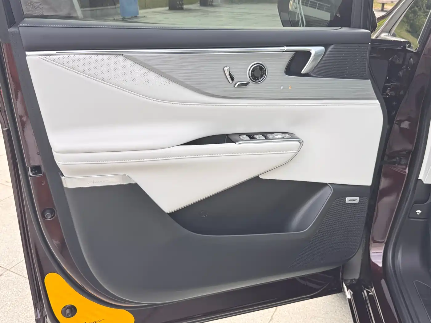 Buick GL8 New Energy 2024 Landglory Premium Edition 7-Seater фото 13