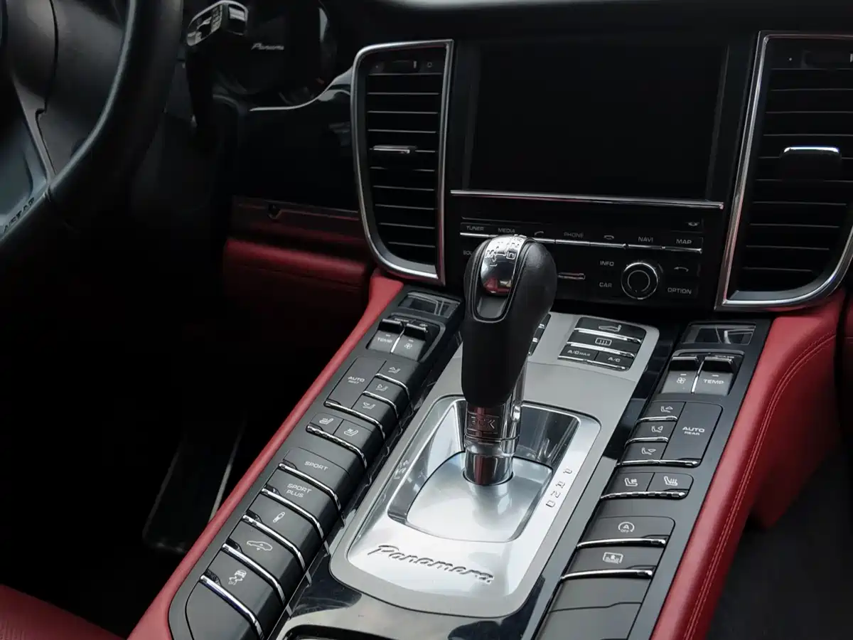 Porsche Panamera 2014 Panamera S Executive 3.0T фото 5