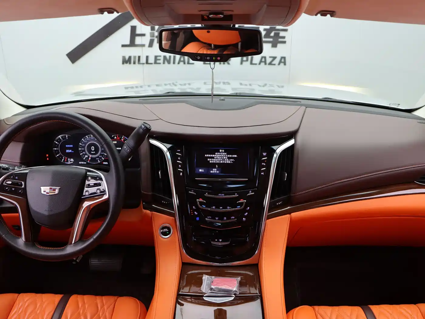 Cadillac Escalade 2017 6.2L ESV Platinum Extended фото 14