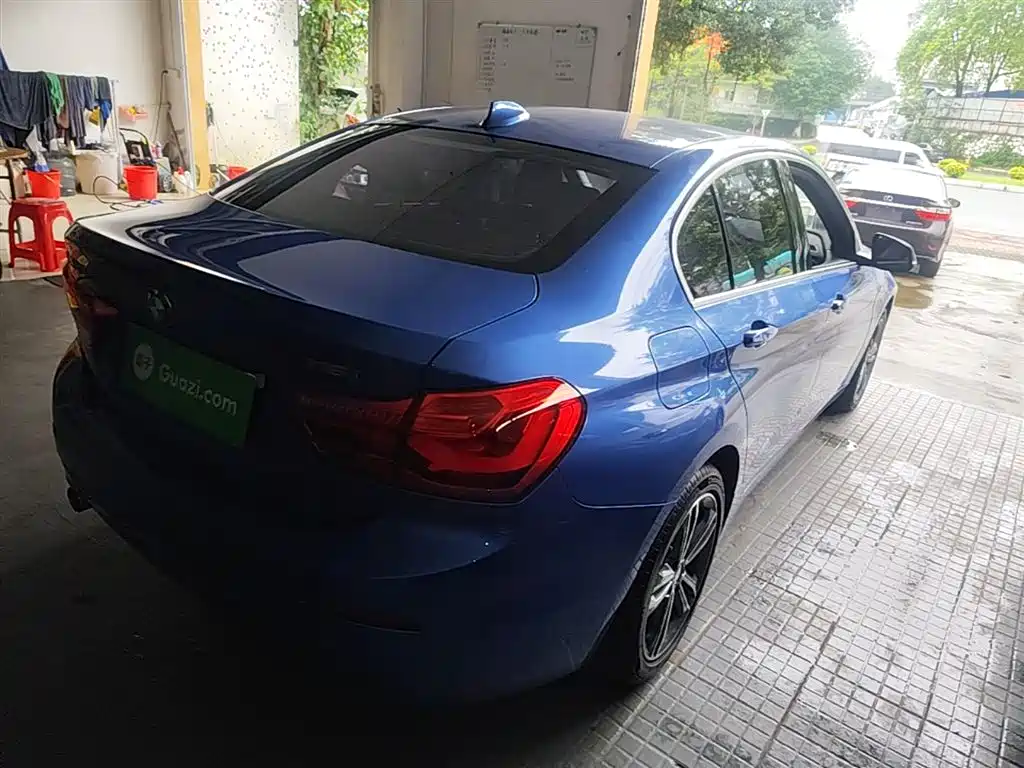 BMW 1 Series 2019 118i Fashion Edition фото 7