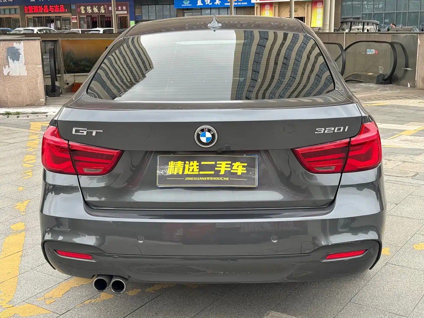 BMW 3 Series GT 2018 320i M Sport фото 5