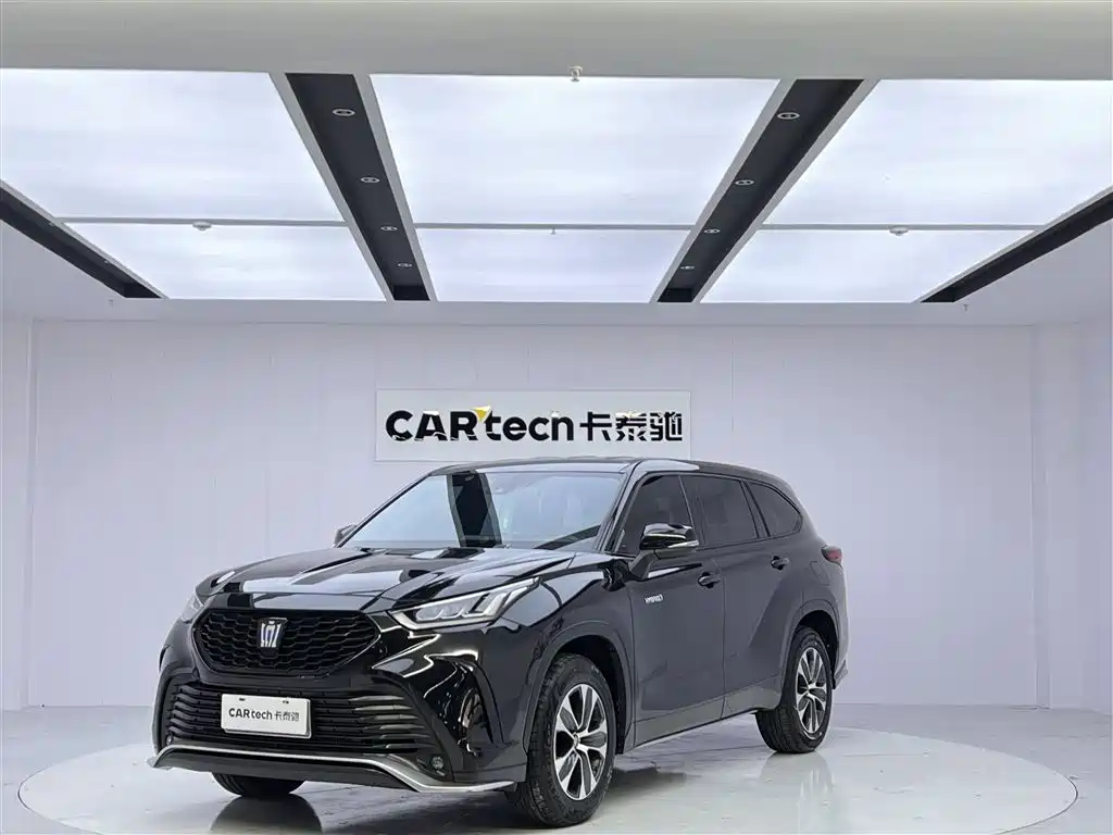 2024 Toyota Crown Kluger