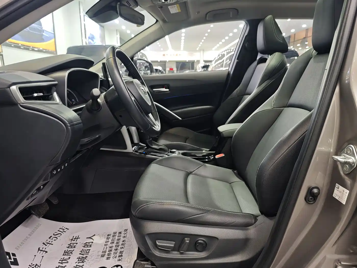 Toyota Frontlander 2023 2.0L Smart Hybrid Dual Engine Prestige Edition фото 16