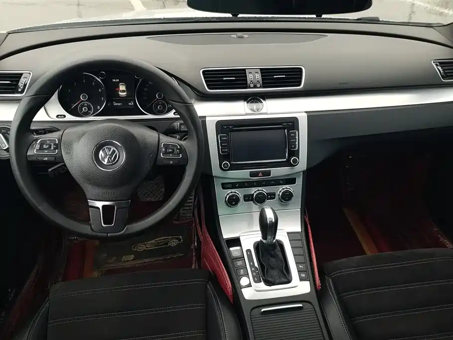 Volkswagen FAW-Volkswagen CC 2016 Model 1.8TSI Luxury фото 12