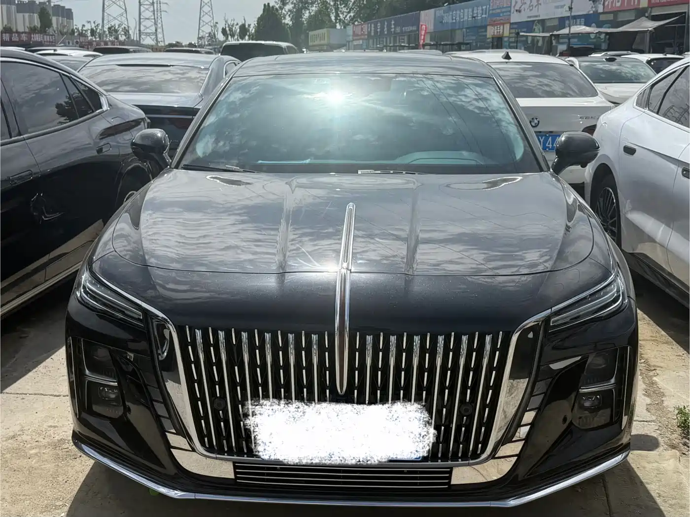 Hongqi H5 2024 1.5T DCT Smart Connect Flag Rhythm Edition фото 2
