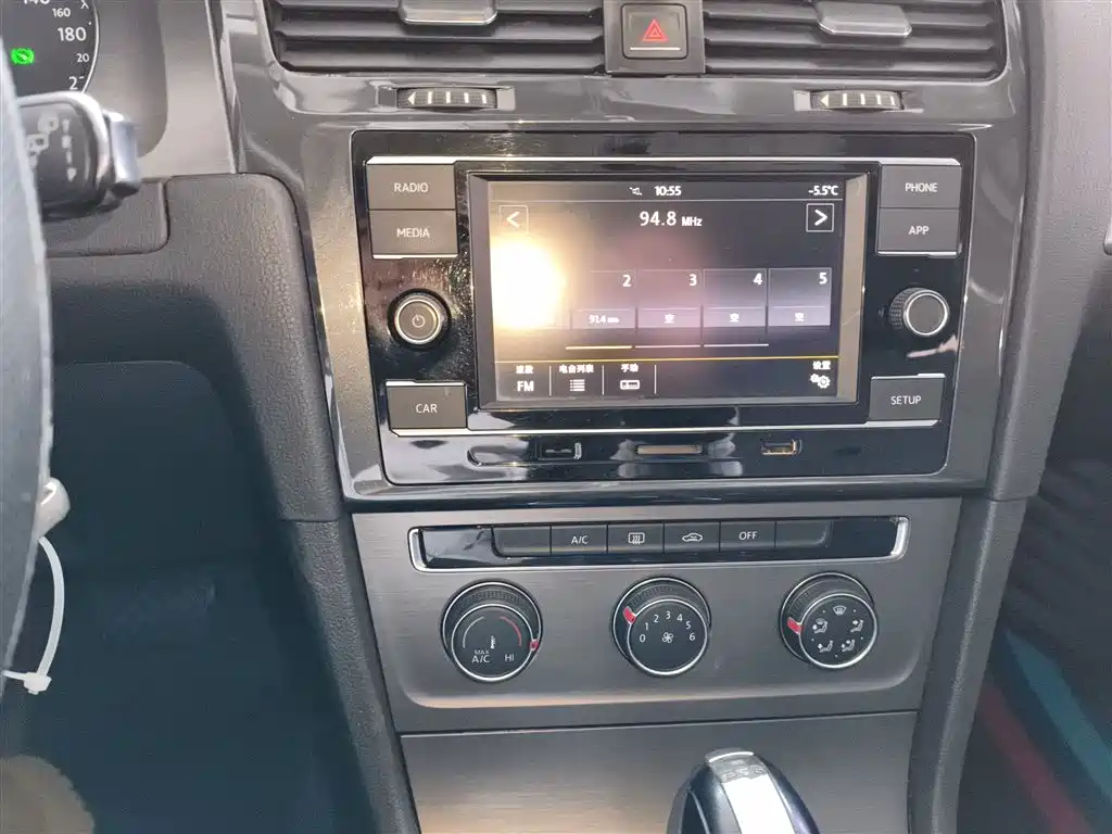 Volkswagen Golf 2015 1.4TSI Automatic Comfort фото 13