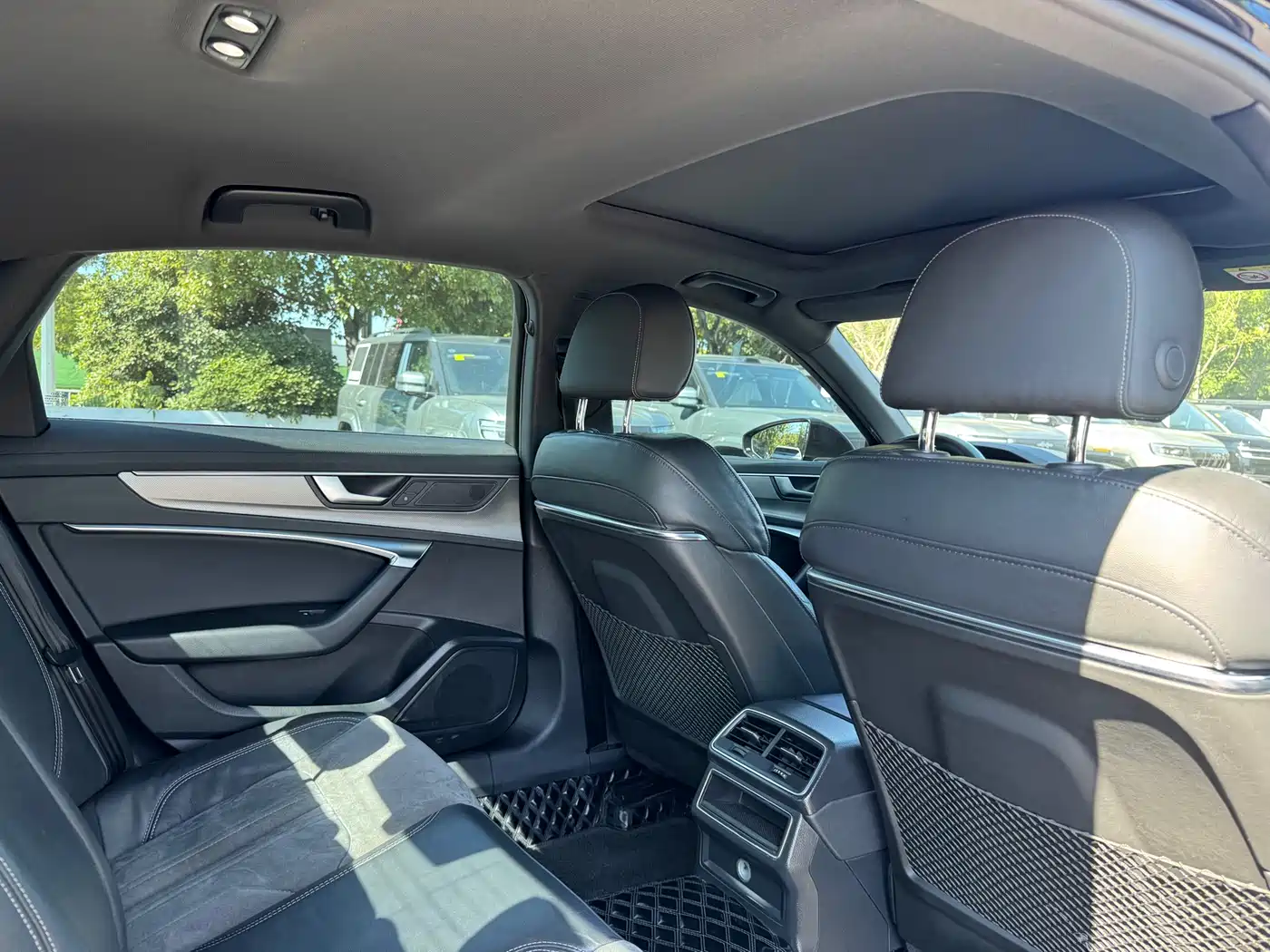 Audi A6L 2022 40 TFSI Luxury Dynamic фото 18