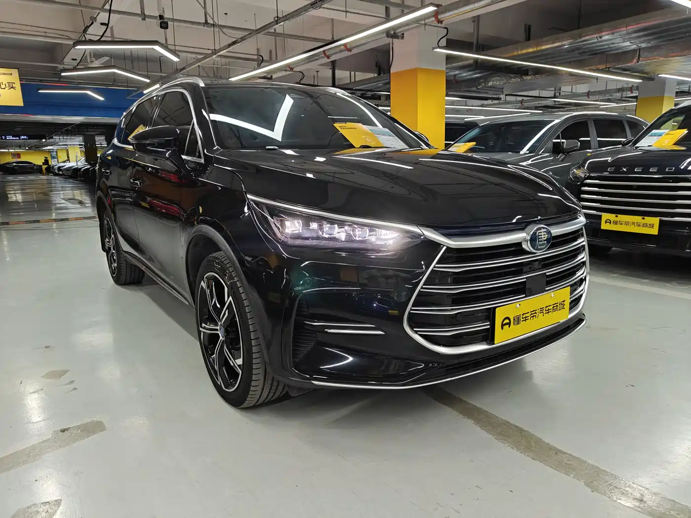 BYD Tang New Energy 2021 DM-i 112KM Honor фото 3