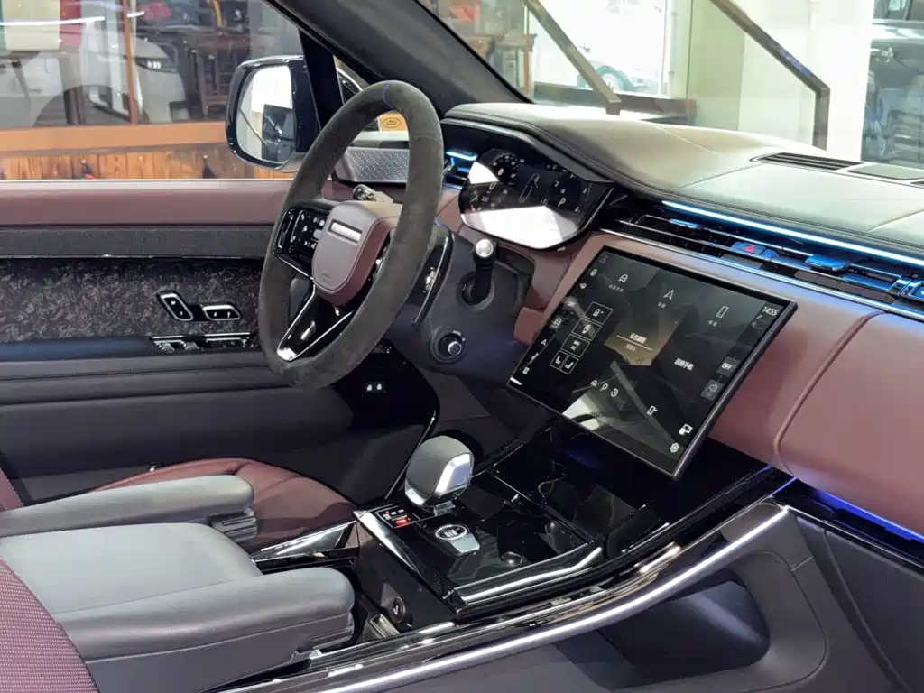 Фото 20 - Land Rover Range Rover Sport