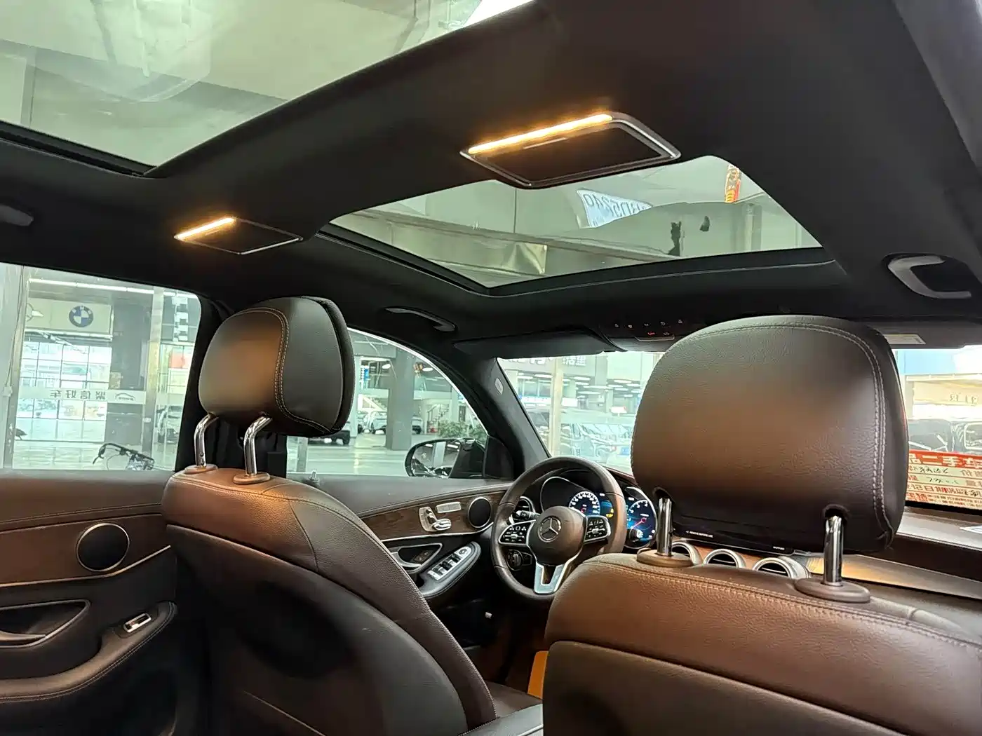 Mercedes-Benz GLC 2023 GLC 300 L 4MATIC Sport 5-Seater фото 14