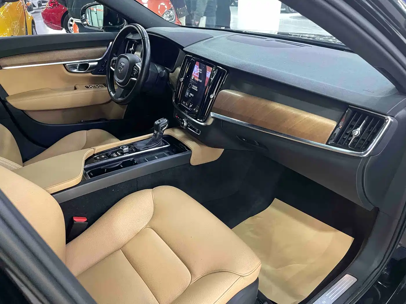Volvo S90 2019 T5 Momentum фото 9