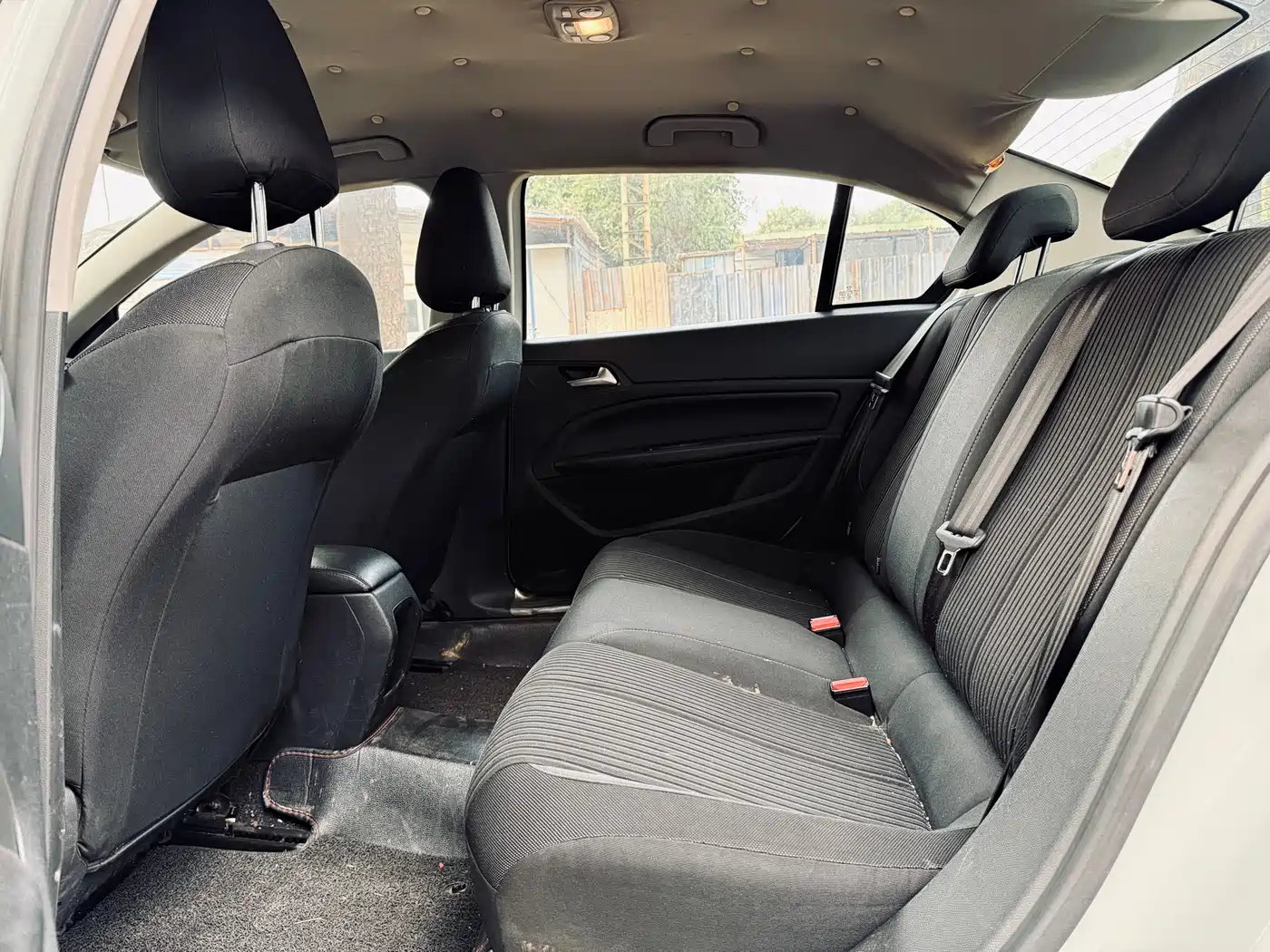 Peugeot 408 2014 1.8L Automatic Leading Edition фото 17