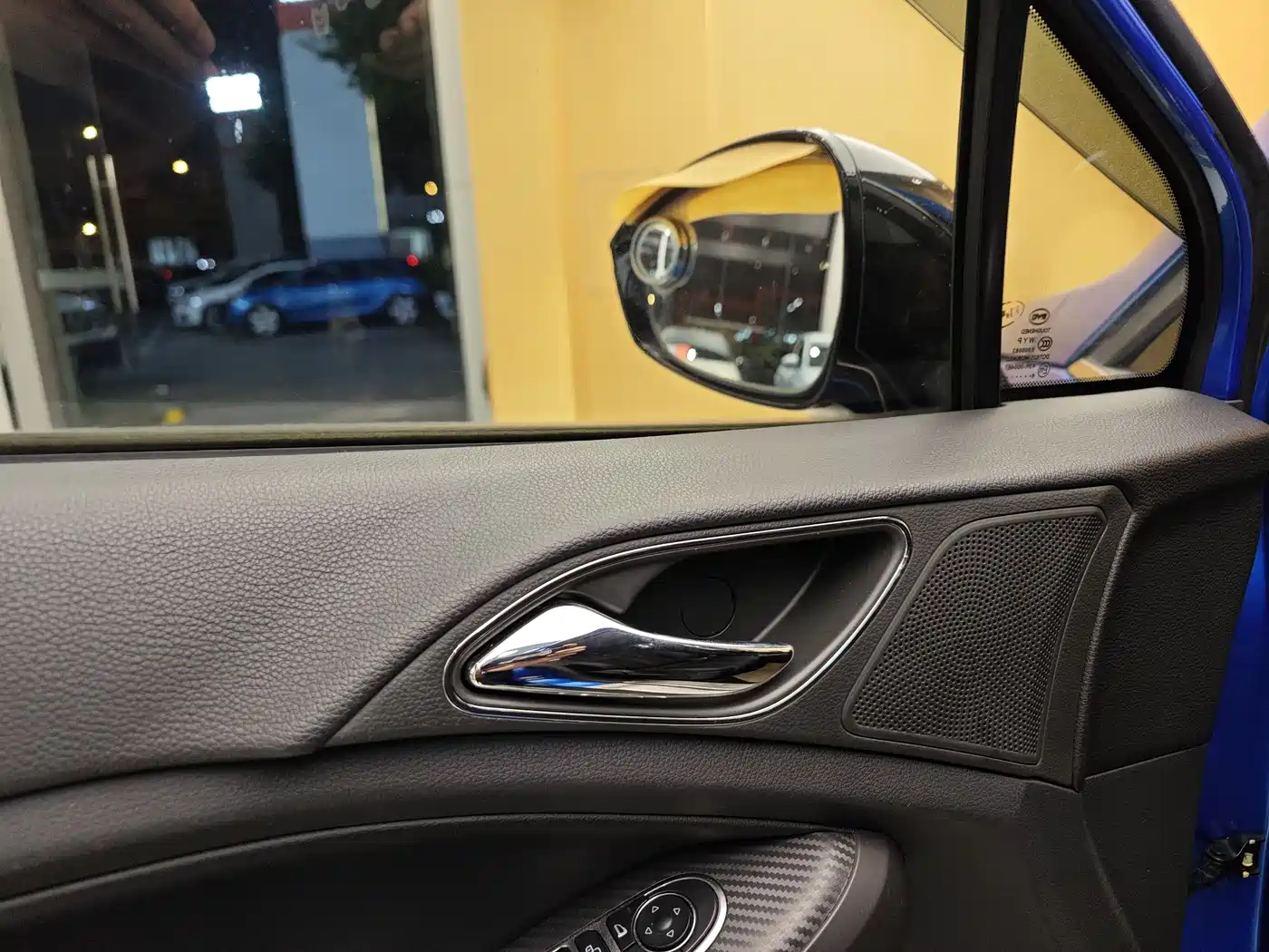BYD Yuan 2016 1.5L Automatic Luxury фото 8